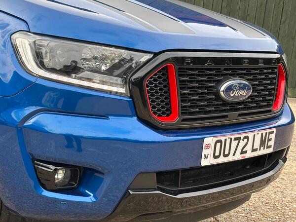 Ford Ranger 2.0 EcoBlue Stormtrak Pickup Double Cab 4dr Diesel Auto 4WD Euro 6 (s/s) (213 ps)
