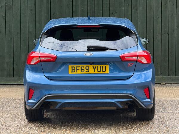 Ford Focus 2.3T EcoBoost ST Euro 6 (s/s) 5dr at 17th