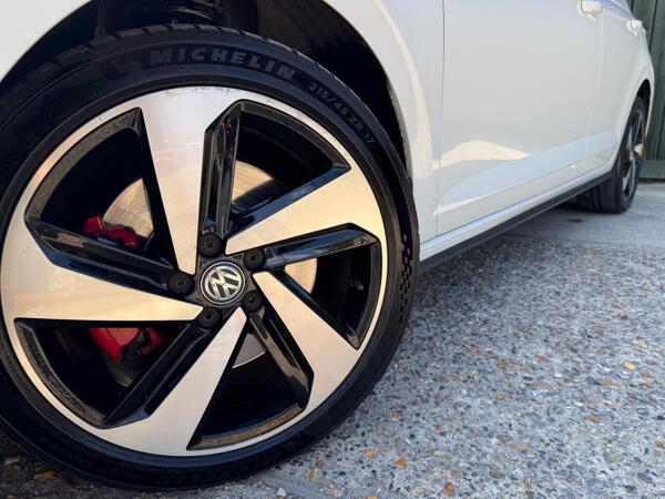 Volkswagen Polo 2.0 TSI GTI DSG Euro 6 (s/s) 5dr at 26th