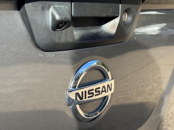 Nissan Navara 2.3 dCi N-Guard Auto 4WD Euro 6 4dr at 55th