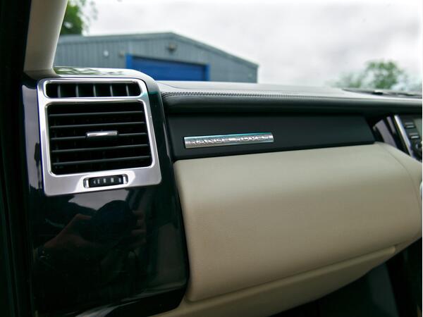 LAND ROVER RANGE ROVER WESTMINSTER TDV8 A - Image 18