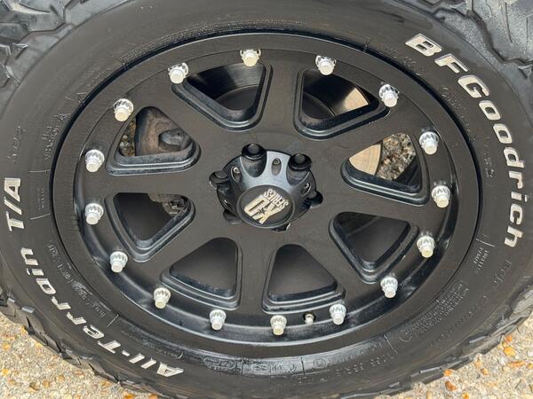 Nissan Navara 2.3 dCi Tekna Auto 4WD Euro 6 4dr at 57th