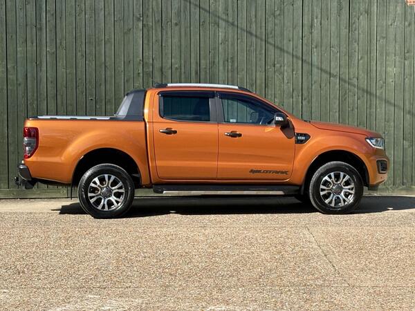 Ford Ranger 3.2 TDCi Wildtrak Auto 4WD Euro 6 (s/s) 4dr at 20th