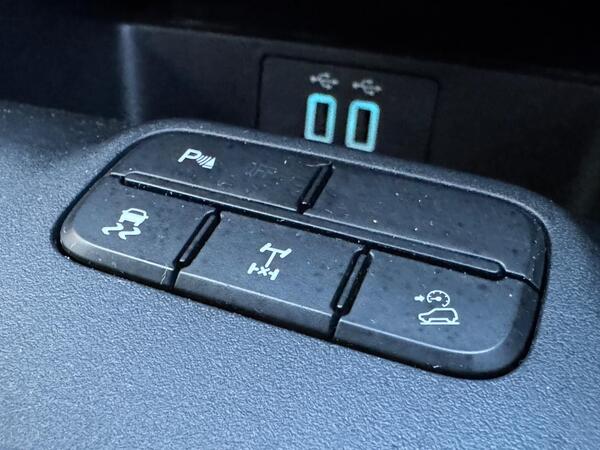 Ford Ranger 2.0 EcoBlue Wildtrak Auto 4WD Euro 6 (s/s) 4dr at 26th