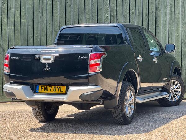 Mitsubishi L200 2.4 DI-D DC Barbarian 4WD Euro 6 4dr at 19th