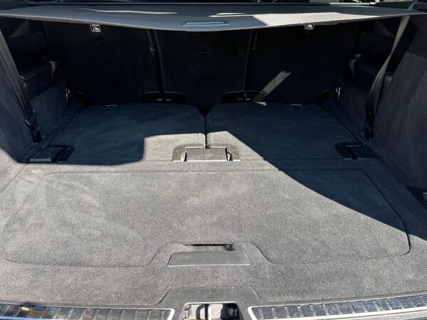 Volvo XC90 2.0 D5 PowerPulse Inscription Pro Auto 4WD Euro 6 (s/s) 5dr at 45th