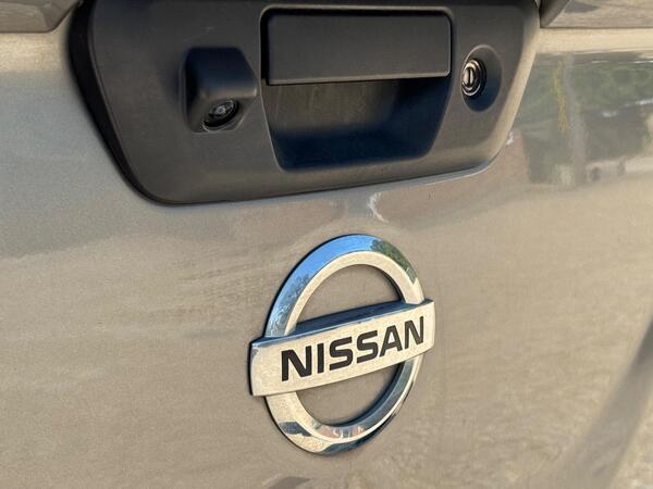 Nissan Navara 2.3 dCi N-Guard Auto 4WD Euro 6 4dr at 55th