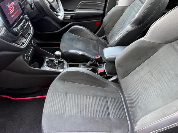 Ford Fiesta 1.5T EcoBoost ST-3 Euro 6 5dr at 11th
