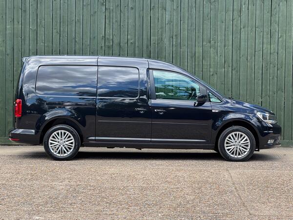 Volkswagen Caddy Maxi 2.0 TDI C20 BlueMotion Tech Highline LWB Euro 6 (s/s) 6dr at 9th