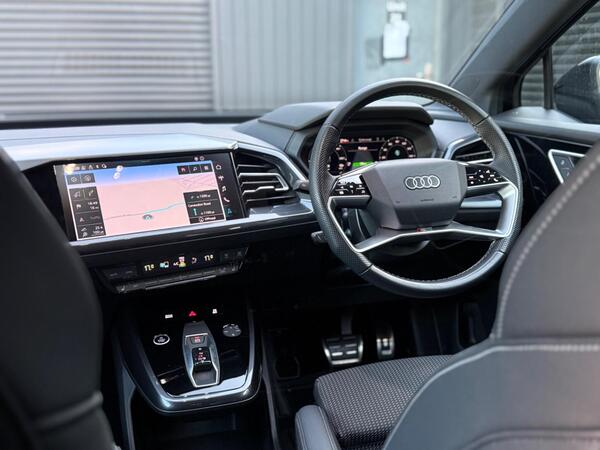 Audi Q4 e-tron 40 S line Auto 5dr 82kWh - Image 2