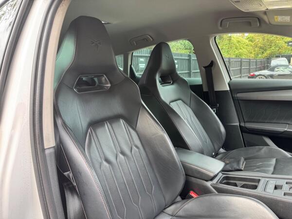 CUPRA FORMENTOR V2 PHEV S-A - Image 5