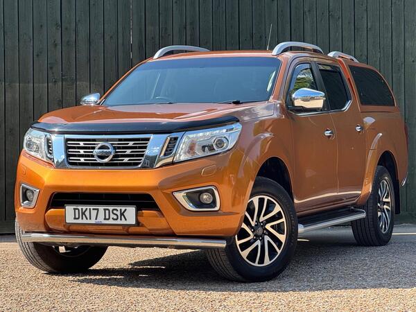 Nissan Navara 2.3 dCi Tekna Auto 4WD Euro 6 4dr at 6th