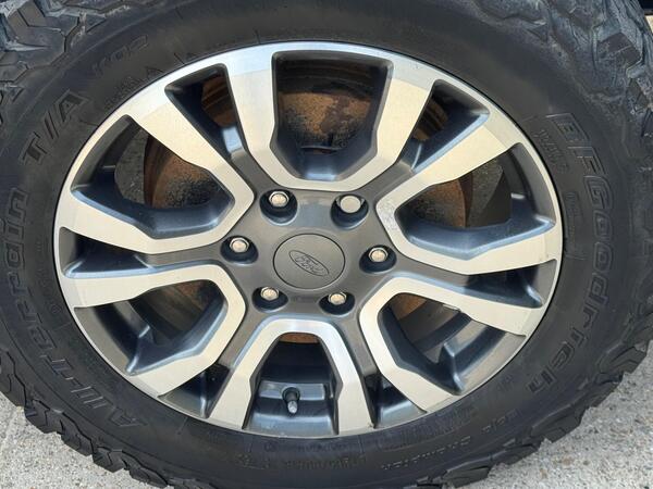 Ford Ranger 3.2 TDCi Wildtrak Auto 4WD Euro 6 (s/s) 4dr at 29th
