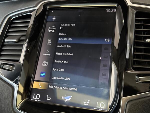 Volvo XC90 2.0 D5 PowerPulse Inscription Pro Auto 4WD Euro 6 (s/s) 5dr at 39th
