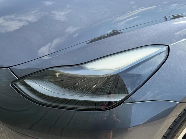 Tesla Model 3 (Dual Motor) Long Range Auto 4WDE 4dr at 41th