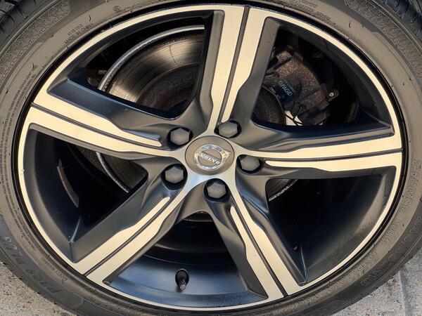 Volvo V90 2.0 D4 R-Design Auto Euro 6 (s/s) 5dr at 50th