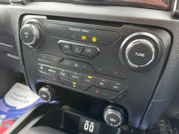 Ford Ranger 2.0 EcoBlue Thunder Pickup Double Cab 4dr Diesel Auto 4WD Euro 6 (s/s) (213 ps) at 17th