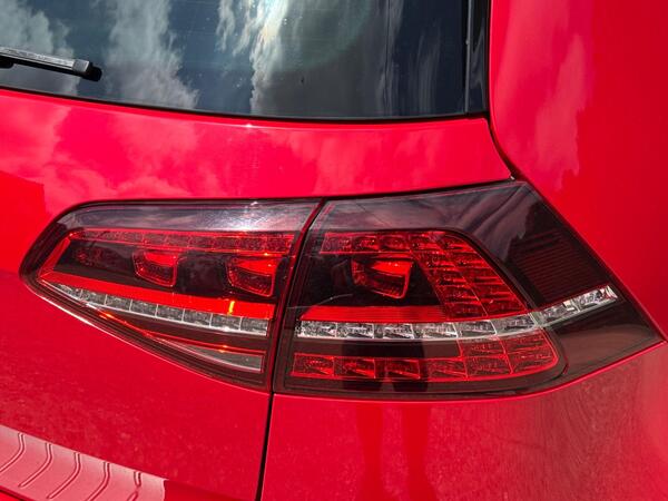 Volkswagen Golf 2.0 TDI BlueMotion Tech GTD DSG Euro 6 (s/s) 3dr at 46th