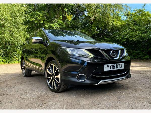 2016 NISSAN QASHQAI 1.6 DIG T TEKNA 2WD EURO 6 S S 5DR 6,580 MANUAL... photo
