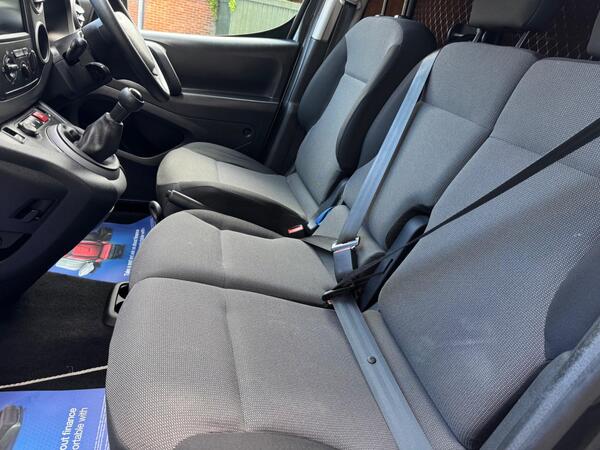 Peugeot Partner 1.6 BlueHDi 651 Professional L1 5dr