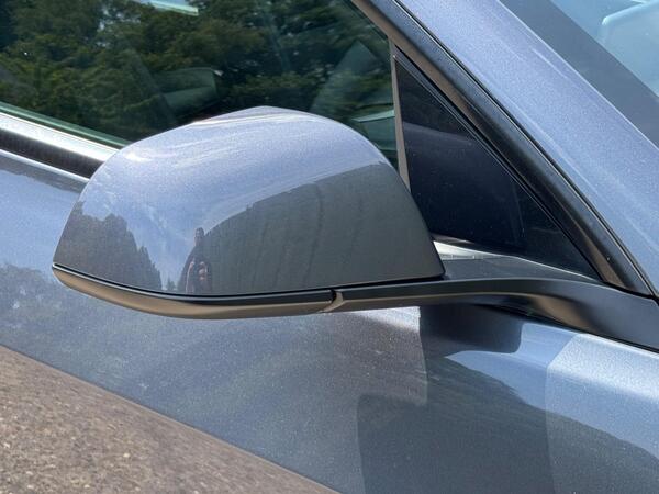 Tesla Model 3 (Dual Motor) Long Range Auto 4WDE 4dr at 33th