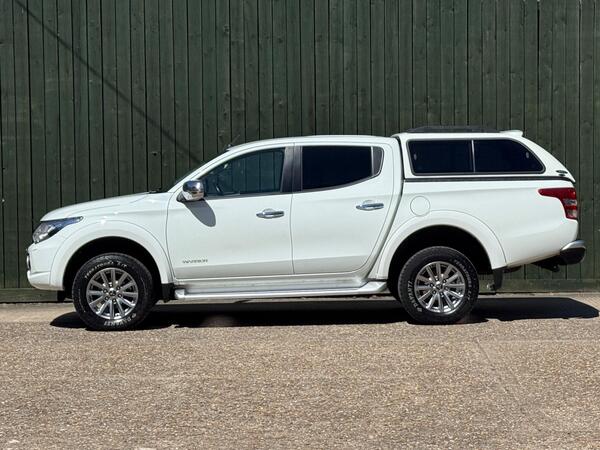 Mitsubishi L200 2.4 DI-D DC Warrior 4WD Euro 6 4dr