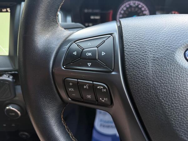 Ford Ranger 3.2 TDCi Wildtrak Auto 4WD Euro 5 4dr at 32th