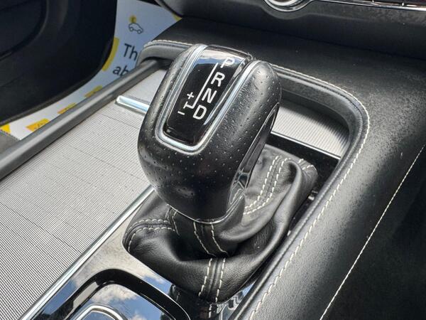 Volvo V90 2.0 D4 R-Design Auto Euro 6 (s/s) 5dr at 21th