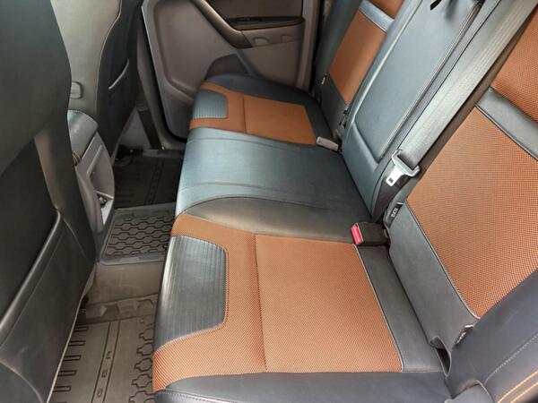 Ford Ranger 3.2 TDCi Wildtrak Auto 4WD Euro 5 4dr at 19th
