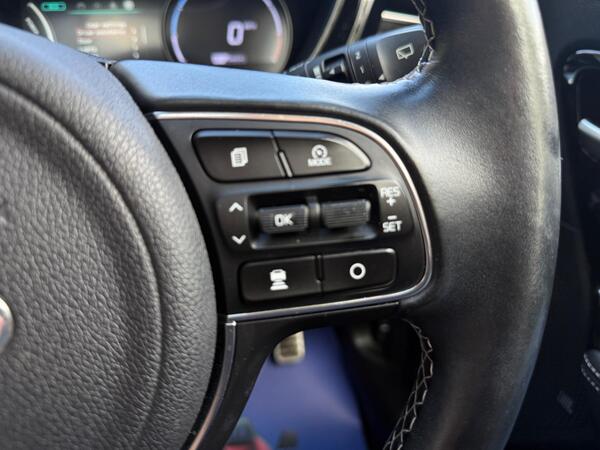 Kia Niro 64kWh 4+ Auto 5dr