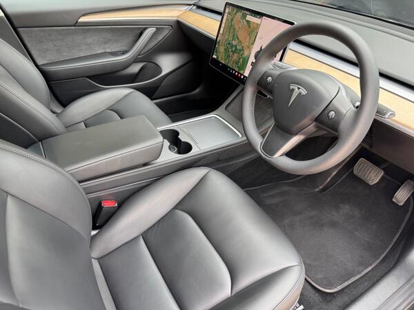 Tesla Model 3 (Dual Motor) Long Range Auto 4WDE 4dr at 10th
