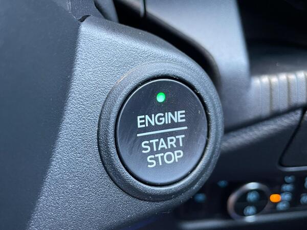 Ford Ranger 2.0 TD EcoBlue Wildtrak Auto 4WD Euro 6 (s/s) 4dr at 41th