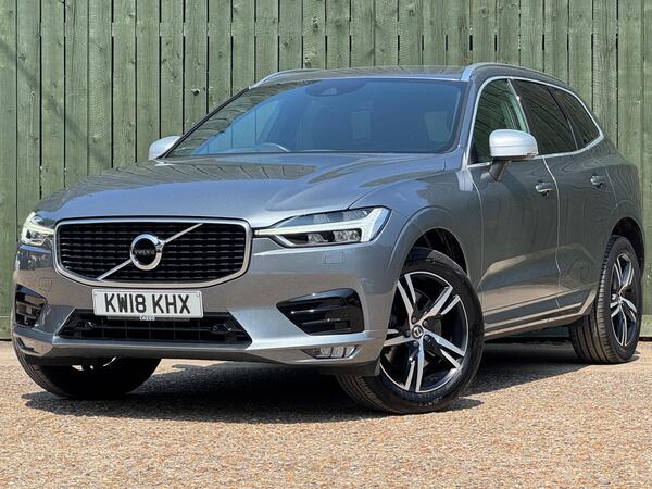 Volvo XC60 2.0 D4 R-Design Auto AWD Euro 6 (s/s) 5dr at 6th