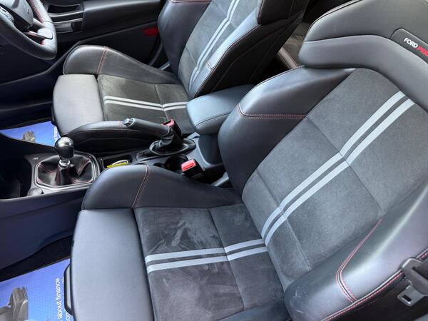 Ford Fiesta 1.5T EcoBoost ST-3 Euro 6 (s/s) 5dr at 14th