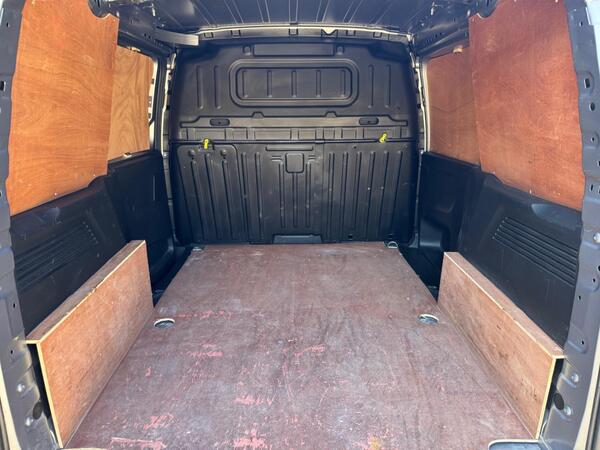 Peugeot Partner 1.5 BlueHDi 1000 Professional Standard Panel Van SWB Euro 6 5dr at 16th