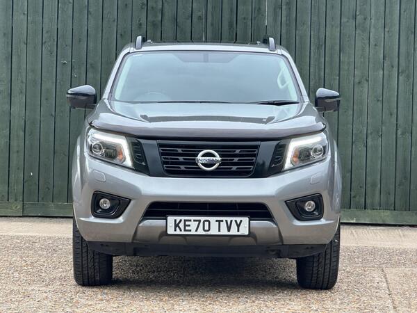 Nissan Navara 2.3 dCi N-Guard 4WD Euro 6 (s/s) 4dr at 5th