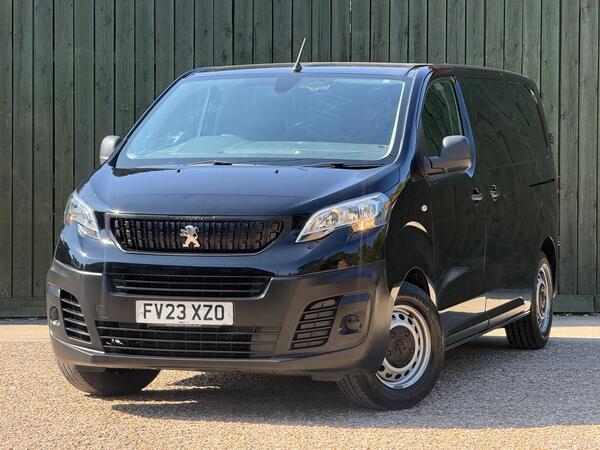 Peugeot Expert 1.5 BlueHDi 1000 Professional Premium Standard Panel Van MWB Euro 6 (s/s) 6dr at 9th