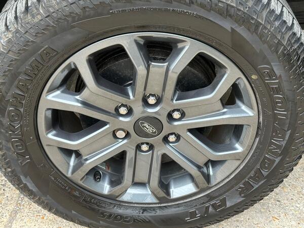 Ford Ranger 3.2 TDCi Wildtrak Auto 4WD Euro 5 4dr at 27th