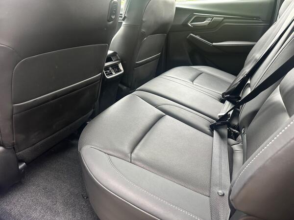 Isuzu D-Max 1.9 TD V-Cross 4WD Euro 6 (s/s) 4dr at 18th