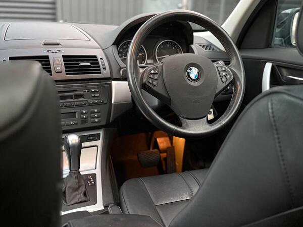 BMW X3 2.0d SE Steptronic 4WD Euro 4 5dr - Image 2