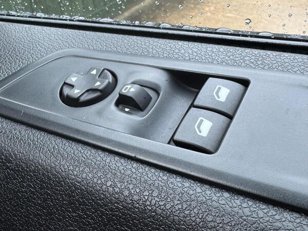 Vauxhall Vivaro 2.0 Turbo D 3100 Prime Auto L1 H1 Euro 6 (s/s) 6dr