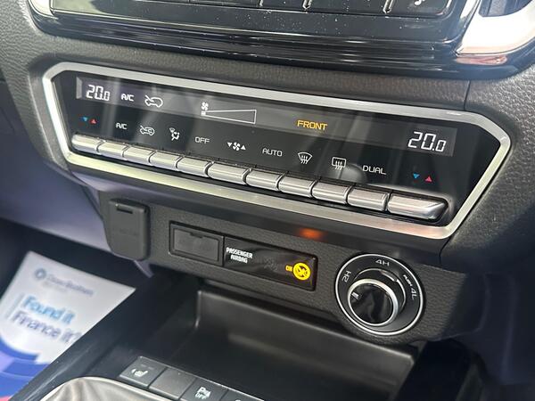Isuzu D-Max 1.9 TD V-Cross 4WD Euro 6 (s/s) 4dr at 36th
