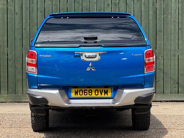 Mitsubishi L200 2.4 DI-D DC Barbarian Auto 4WD Euro 6 4dr