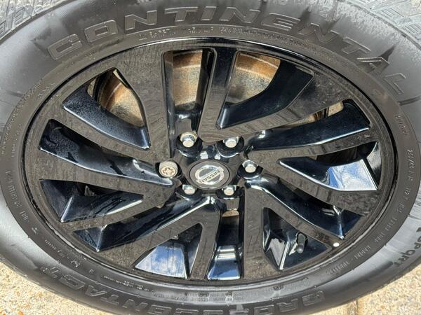Nissan Navara 2.3 dCi N-Guard 4WD Euro 6 (s/s) 4dr at 57th