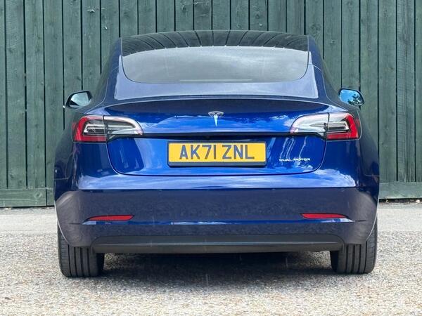 Tesla Model 3 (Dual Motor) Long Range Auto 4WDE 4dr