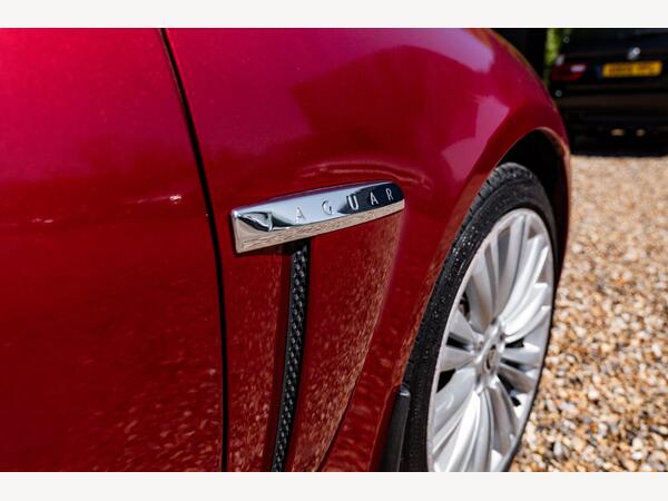 JAGUAR XF PREMIUM LUXURY D AUTO - Image 15