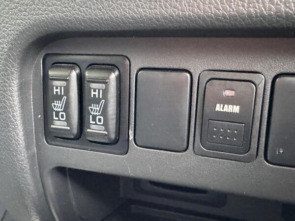 Mitsubishi L200 2.4 DI-D DC Barbarian Auto 4WD Euro 6 4dr