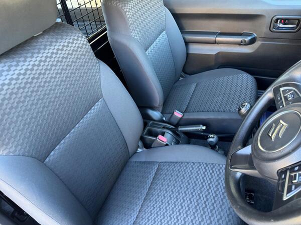Suzuki Jimny 1.5 LCV ALLGRIP Euro 6 3dr at 4th