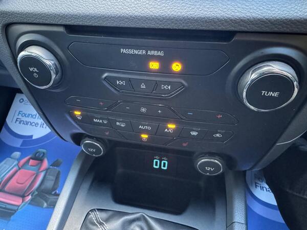 Ford Ranger 2.2 TDCi Limited 1 4WD Euro 5 (s/s) 4dr (Eco Axle) at 29th