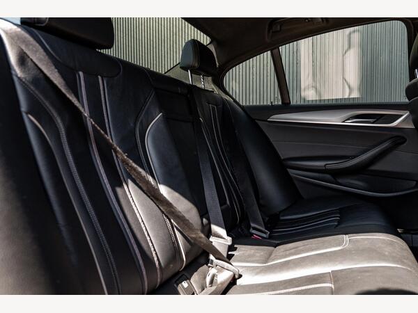 BMW 540I XDRIVE M SPORT AUTO - Image 21